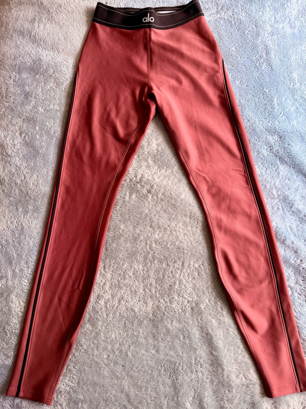 Alo Yoga Alo Airlift High-Waist Suit Leggings in Burgundy Truffle